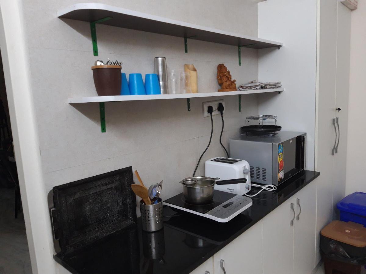 Chirpy Co-Living Space & Hostel Bangalore Eksteriør bilde
